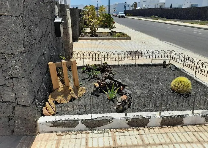 Alemar Apartamento *